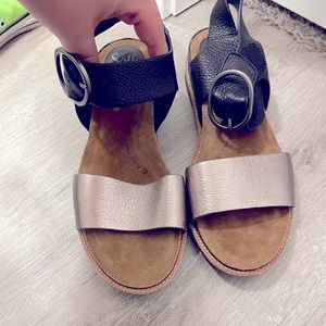Women’s sandals